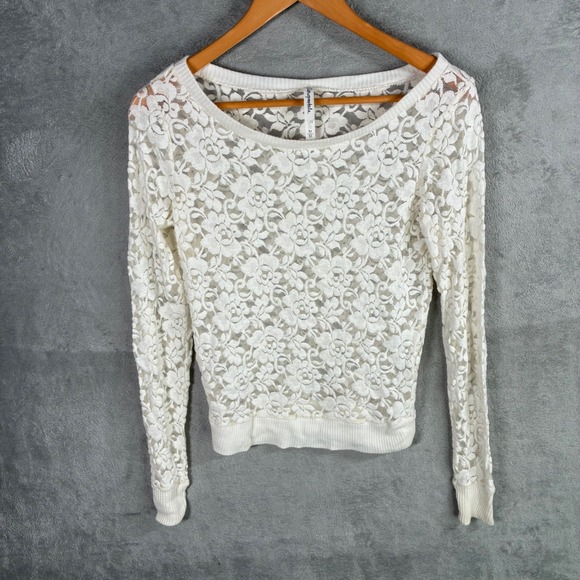 Boho Chic Top Womens Medium Sheer Lace Fairy Cottage Feminine Boho Chic Indie - Picture 2 of 9